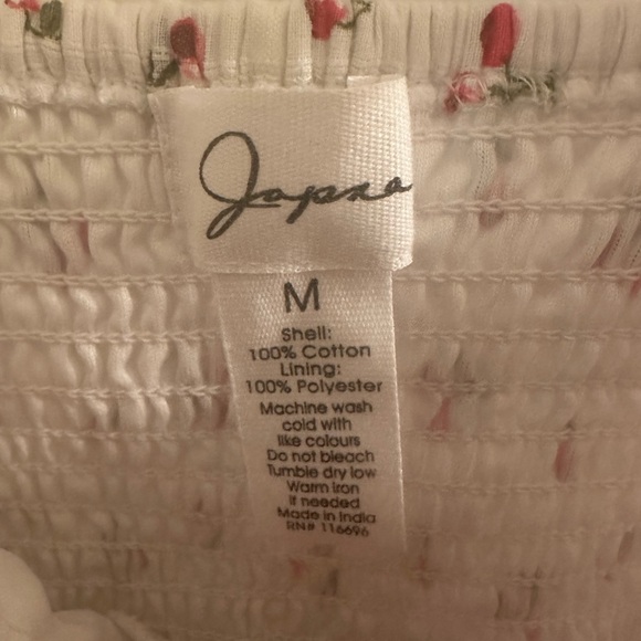 Japna White Top with Red Floral Accents - Picture 3 of 3